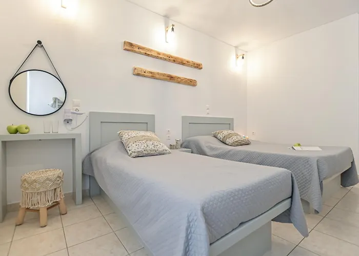 Naxos Diol * Naxos City